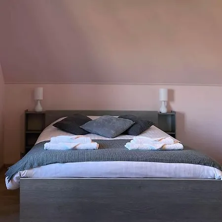 Entre Vignes Et Détente * Mareuil-le-Port